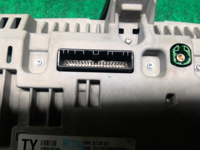 【中古】エクストレイル 6AA-SNT33 スピードメーター 24809-6RU5A