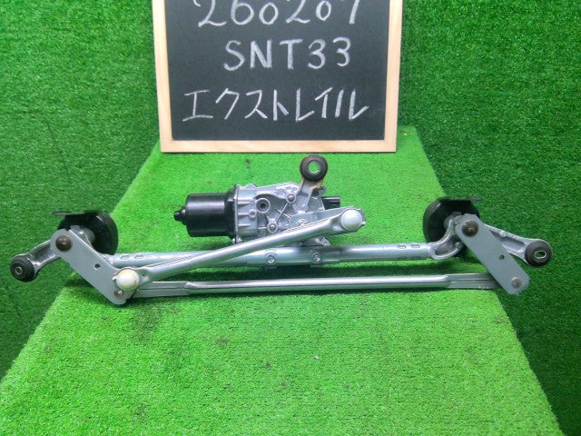 【中古】エクストレイル 6AA-SNT33 フロント ワイパーモーター