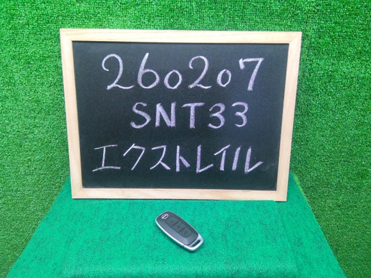 【中古】エクストレイル 6AA-SNT33 キーレスリモコン 285E3-5MP2E