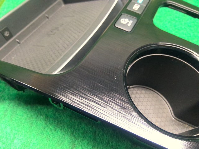 【中古】エクストレイル 6AA-SNT33 ドリンクホルダー 96941-6RC8A