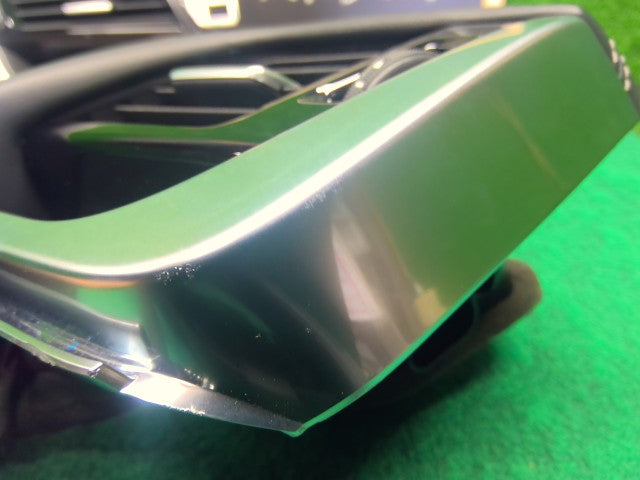 【中古】エクストレイル 6AA-SNT33 エアコン吹き出し口 68411-6RA1A