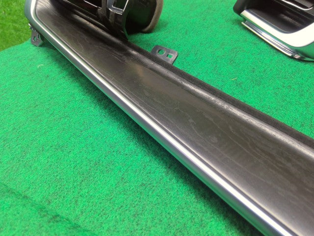 【中古】エクストレイル 6AA-SNT33 エアコン吹き出し口 68411-6RA1A
