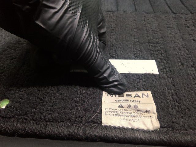 【中古】エクストレイル 6AA-SNT33 フロアマット QAB