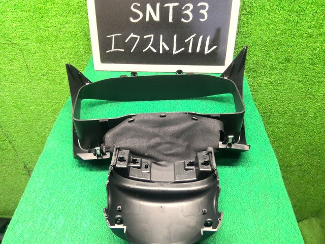 【中古】エクストレイル 6AA-SNT33 メーターフード 68240-6RA1A