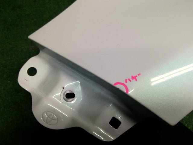 アクア 左Ｆフェンダー DAA-NHP10 53812-52410