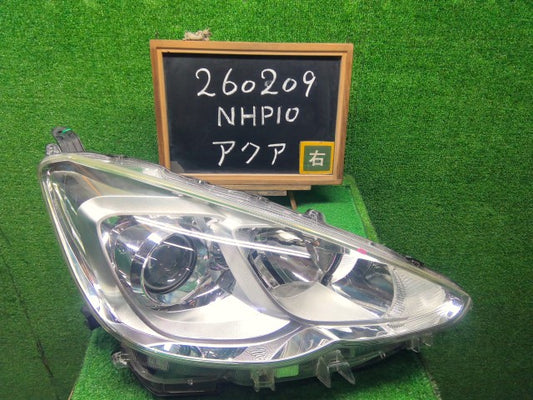アクア 右ヘッドランプＡＳＳＹ DAA-NHP10 81110-52K40
