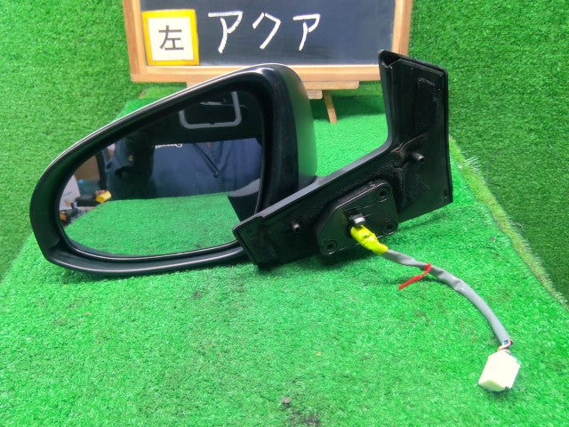 アクア 左サイドミラー DAA-NHP10 87940-52D50