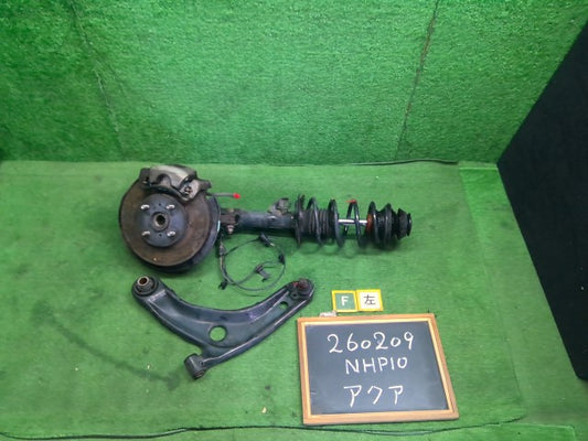 アクア 左ＦストラットＡＳＳＹ DAA-NHP10 43212-52050