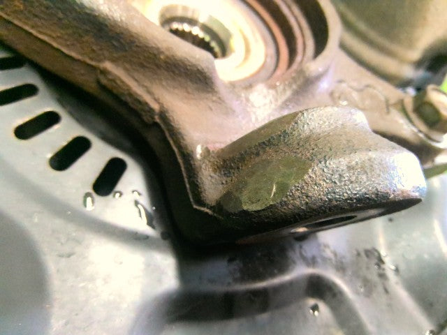 アクア 左ＦストラットＡＳＳＹ DAA-NHP10 43212-52050