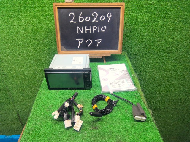 アクア カーナビゲーション DAA-NHP10