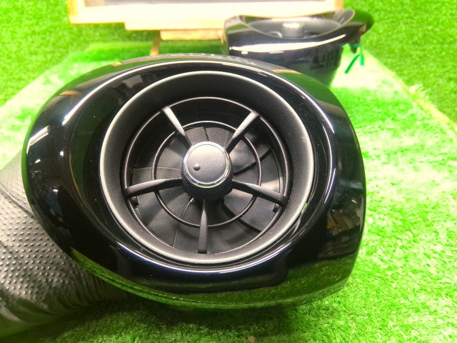 アクア エアコン吹き出し口 DAA-NHP10 55011-52010-C0