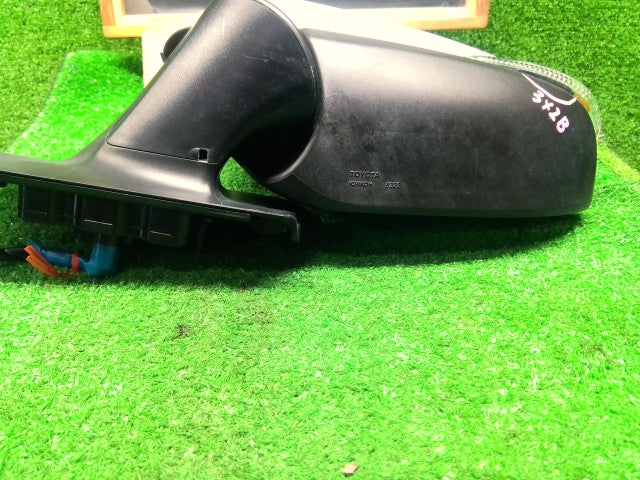 【中古】ヴィッツ DBA-NSP135 左サイドミラー 87940-52B30