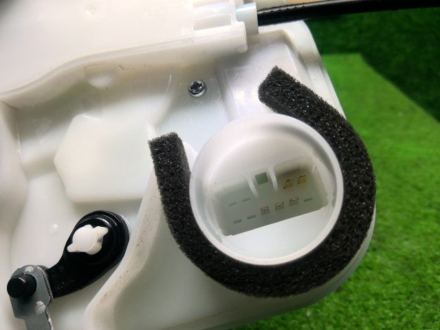 【中古】デイズルークス DBA-B21A 右フロントドアロックソレノイド 80500-6A00E