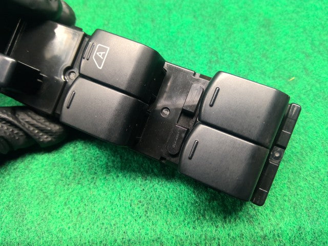 【中古】デイズルークス DBA-B21A パワーウインドウスイッチ 25400-6A00F