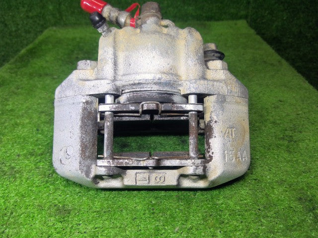 【中古】ハイゼット EBD-S331V 左フロントキャリパー 47750-B5010