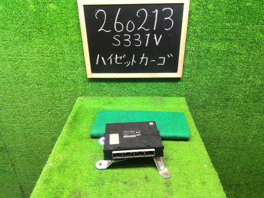 【中古】ハイゼット EBD-S331V エンジンコンピューター 89560-B5590