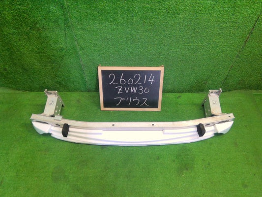 【中古】プリウス DAA-ZVW30 フロントバンパーホースメント 52021-47081