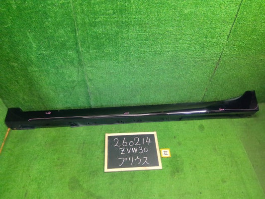 【中古】プリウス DAA-ZVW30 左サイドステップ 75860-47010-C0