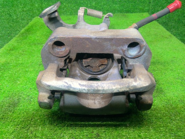 【中古】プリウス DAA-ZVW30 左リアキャリパー 47850-12151