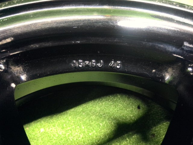 【中古】プリウス DAA-ZVW30 純正 15インチ