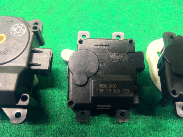 【中古】Ｎ－ＢＯＸ DBA-JF2 サーボモーター 3点