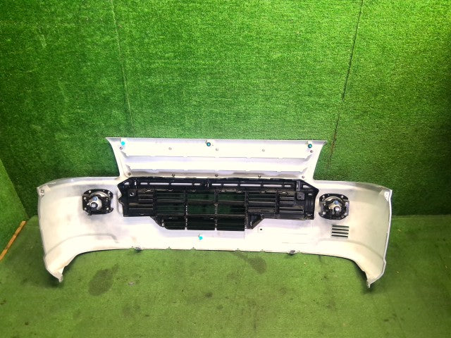 【中古】キャリィ EBD-DA16T フロントバンパーＡＳＳＹ 71711-82M10-Z2S