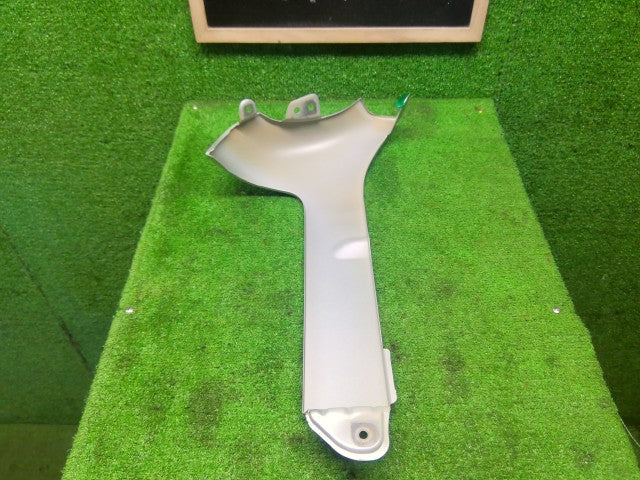 【中古】キャリィ EBD-DA16T 右フロントフェンダー 58511-82M00
