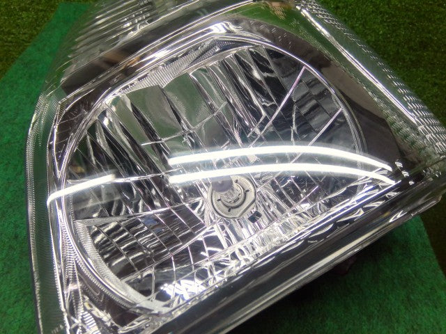 【中古】キャリィ EBD-DA16T 左ヘッドランプＡＳＳＹ 35320-82M01