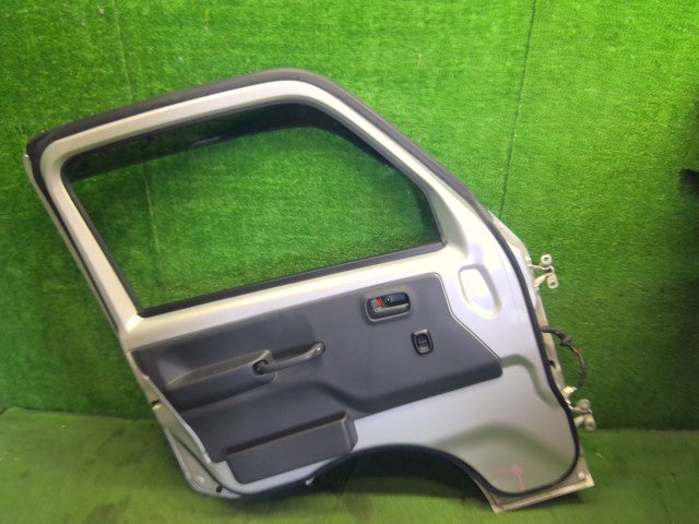 【中古】キャリィ EBD-DA16T 左フロントドアＡＳＳＹ 69002-82M01