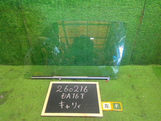 【中古】キャリィ EBD-DA16T 左フロントドアガラス 84536-82M01