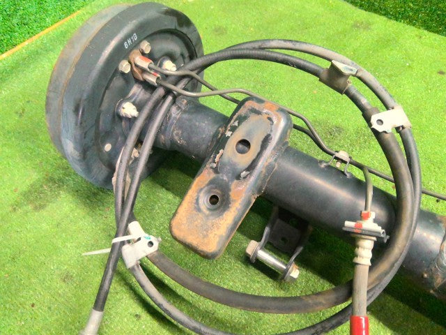 【中古】キャリィ EBD-DA16T ＲアクスルホーシングＡＳＳＹ 46510-82MB0