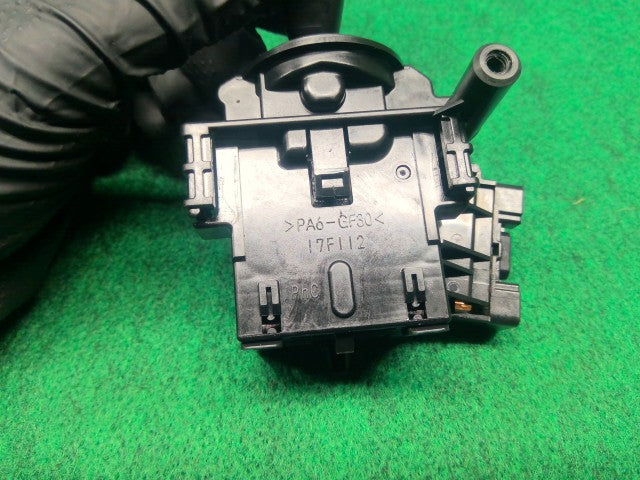 【中古】キャリィ EBD-DA16T ライトスイッチ 37210-82M00
