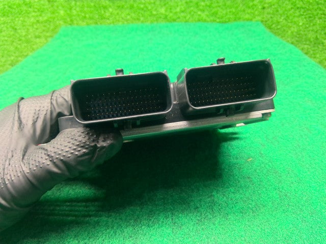 【中古】キャリィ EBD-DA16T エンジンコンピューター 33910-82M00