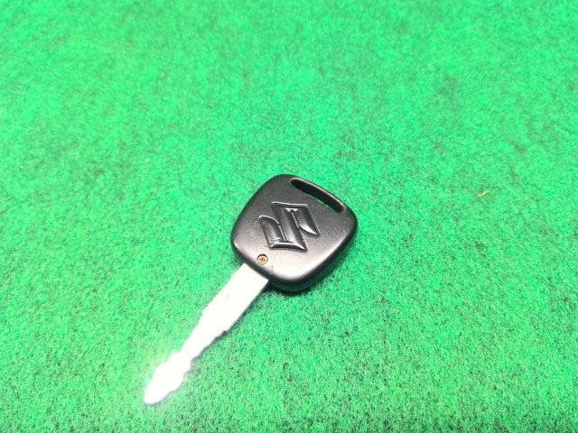 【中古】キャリィ EBD-DA16T キーレスリモコン 37145-58J00