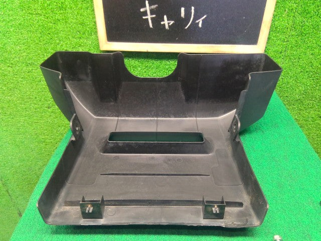 【中古】キャリィ EBD-DA16T バッテリーケース