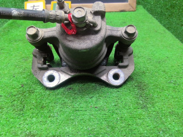 【中古】プレオプラス DBA-LA310F 左フロントキャリパー 47750B2013