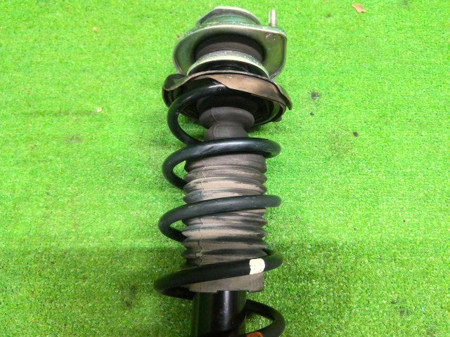 【中古】プレオプラス DBA-LA310F 左フロントストラット 48510B2B20