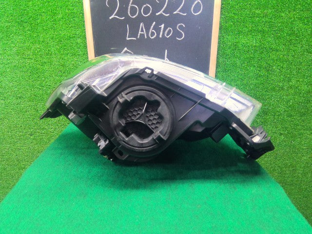 【中古】タント DBA-LA610S 右ヘッドランプＡＳＳＹ 81145-B2070-
