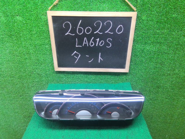 【中古】タント DBA-LA610S スピードメーター 83800-BA360-