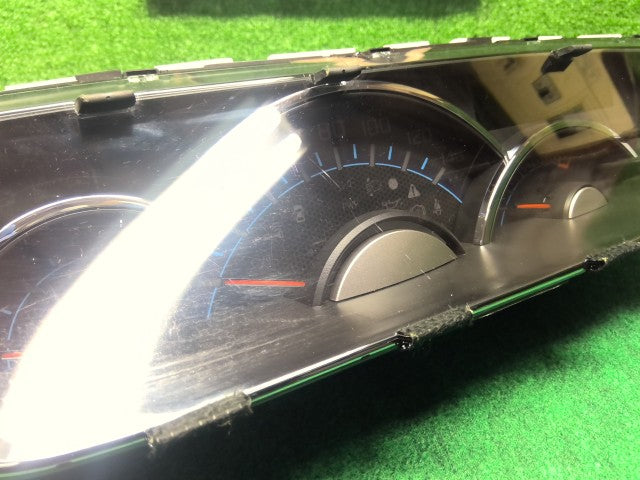 【中古】タント DBA-LA610S スピードメーター 83800-BA360-