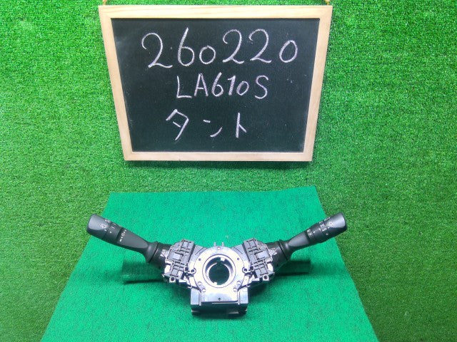 【中古】タント DBA-LA610S ディマースイッチ 84140-B2160-