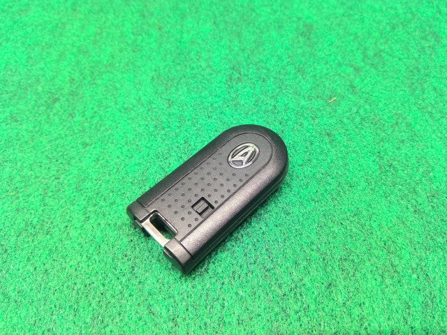 【中古】タント DBA-LA610S キーレスリモコン 89994-B2340-