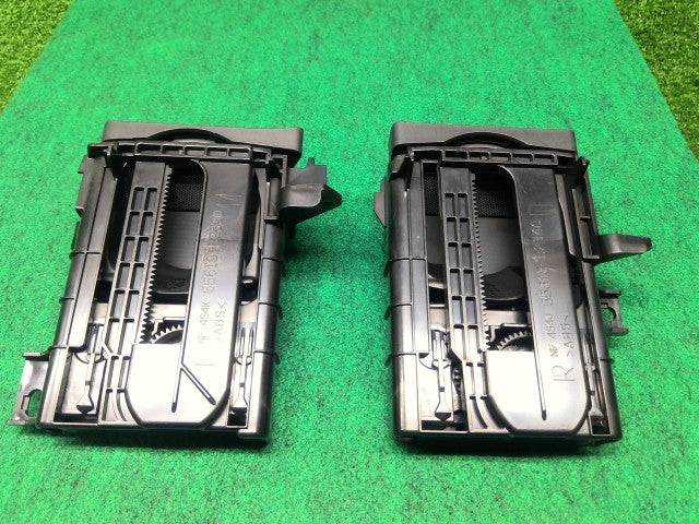 【中古】タント DBA-LA610S ドリンクホルダー 55619-B2330-B0