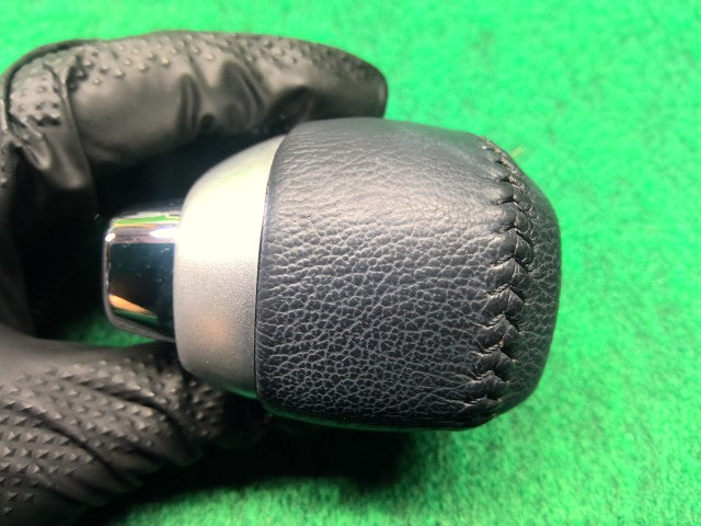 【中古】タント DBA-LA610S シフトノブ 33504-B2191-C1