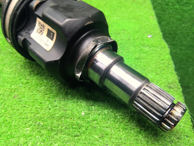 【中古】プロボックス DBE-NCP165V 左フロントドライブシャフト 43420-52271