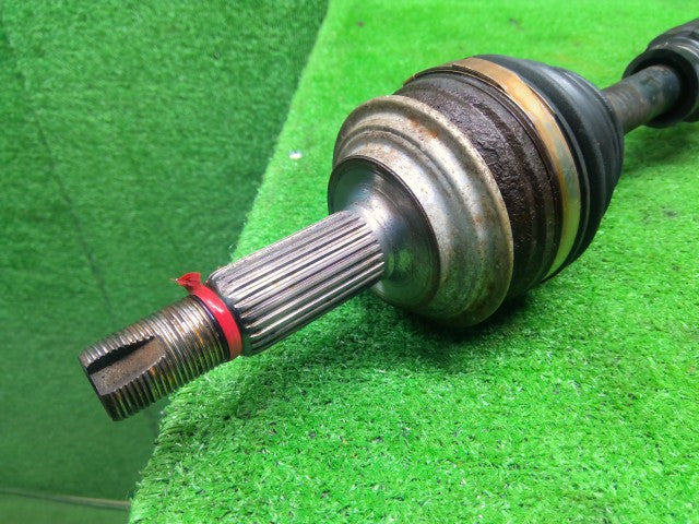 【中古】プロボックス DBE-NCP165V 左フロントドライブシャフト 43420-52271