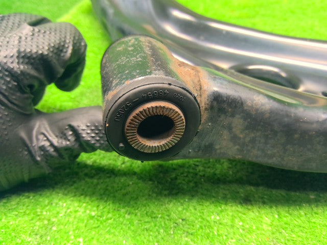 【中古】プロボックス DBE-NCP165V 左 フロント