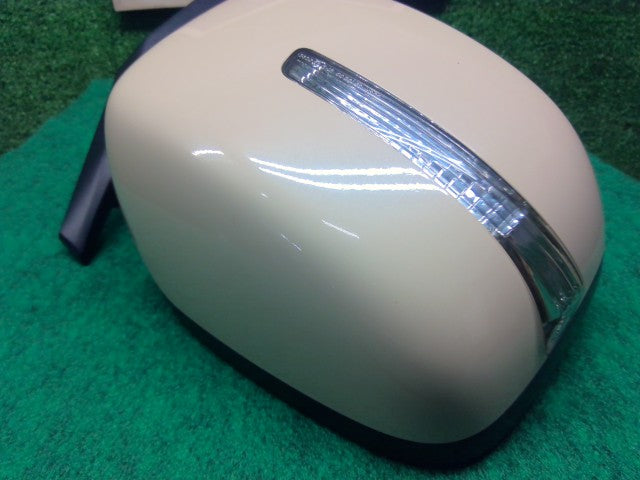 【中古】モコ DBA-MG33S 右サイドミラー 96301-4A53H
