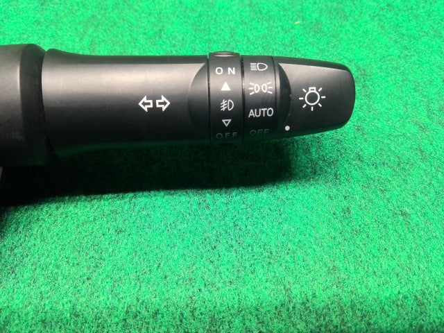 【中古】デイズルークス DBA-B21A ディマースイッチ 25550-6A00C