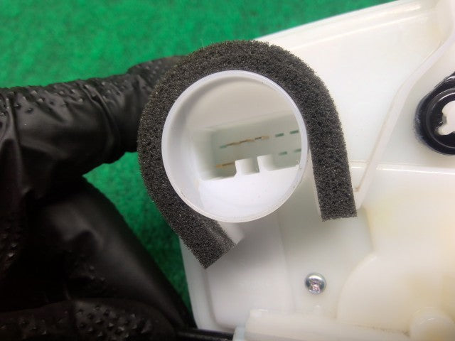 【中古】デイズルークス DBA-B21A 右Ｆドアロックソレノイド 80500-6A00E